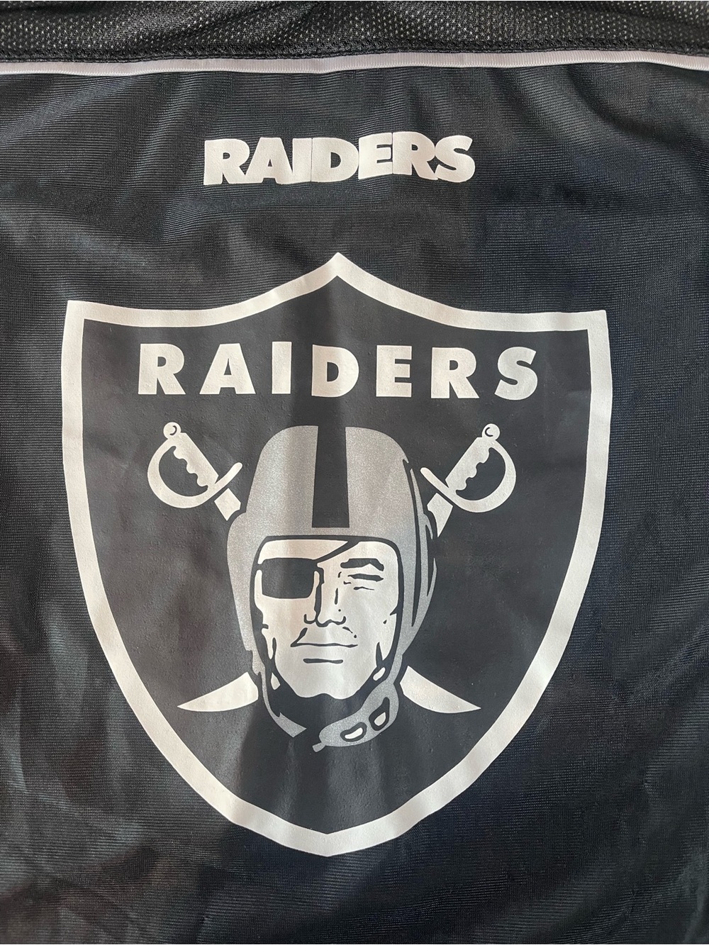 NFL Raiders Flag Football Reversible Jersey Kids Silver & Black Top - Picture 6 of 12